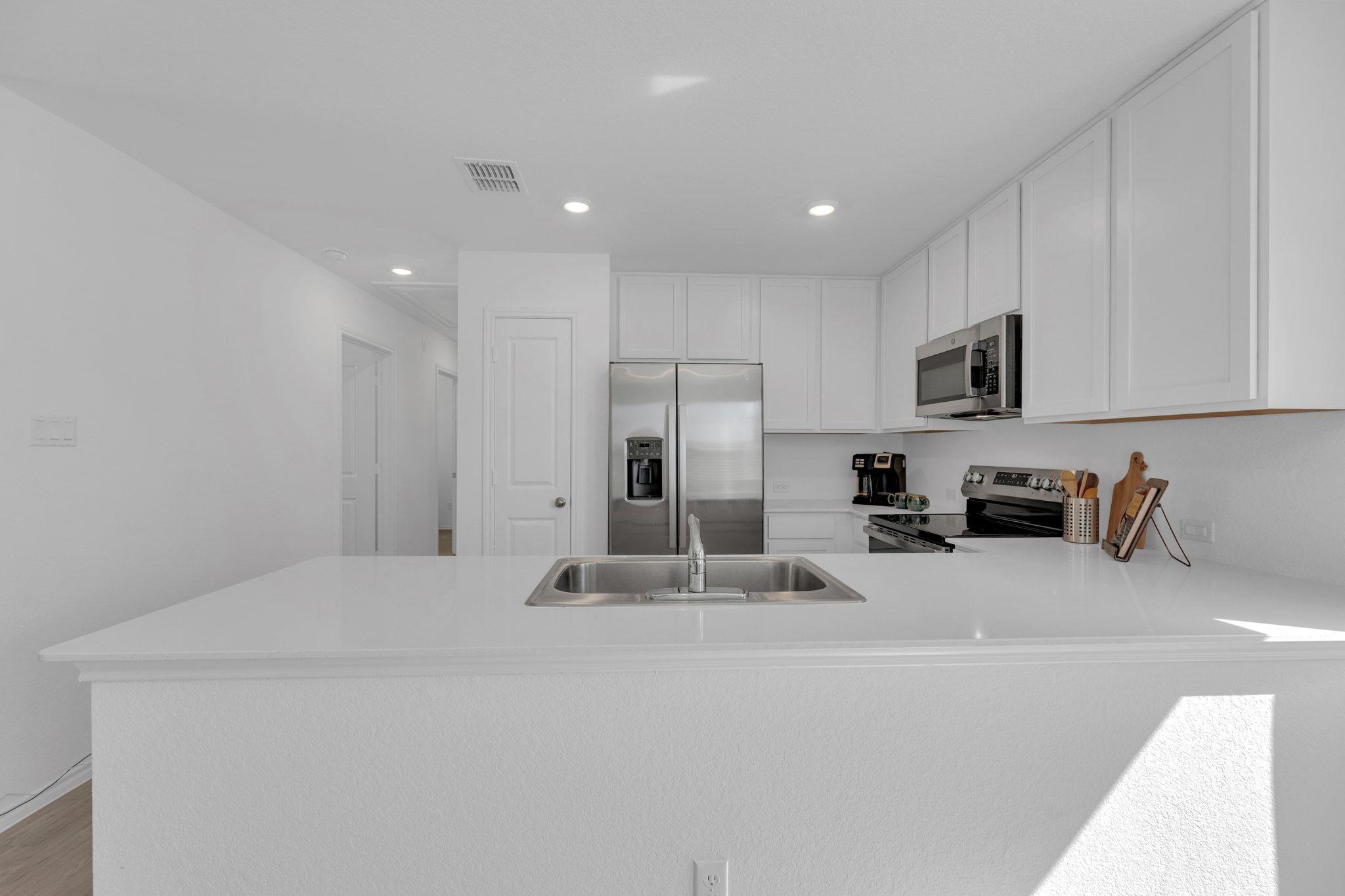 353 Marty Allen Loop, Jarrell, TX 76537