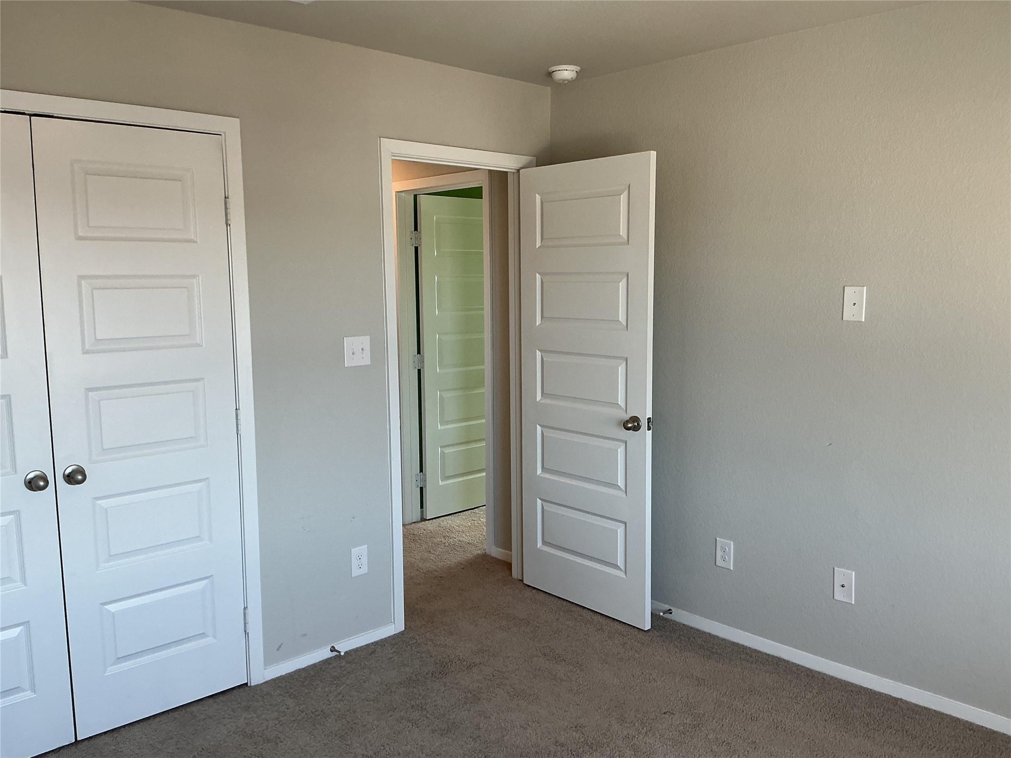 123 Bluestem Dr, Elgin, TX 78621