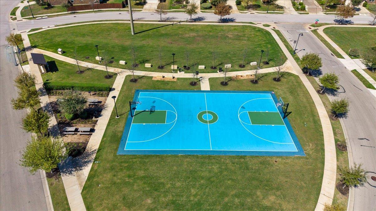 120 Cyril Dr, Hutto, TX 78634