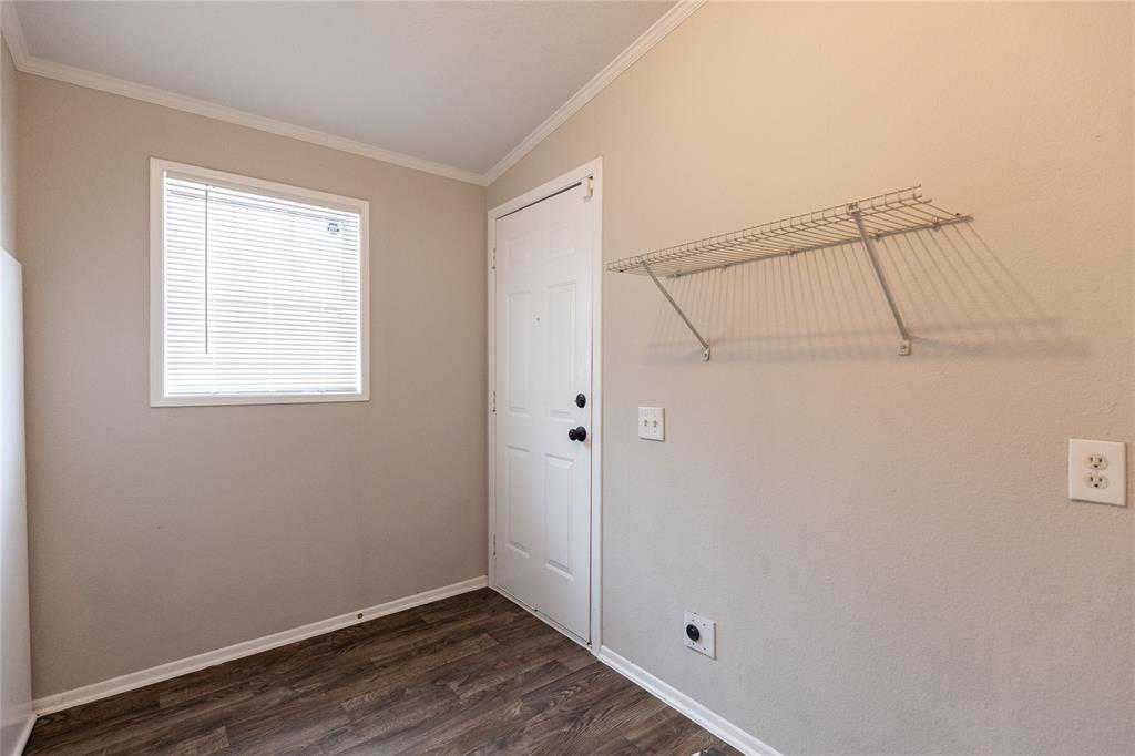 4612 Blue Meadow Dr, Austin, TX 78744