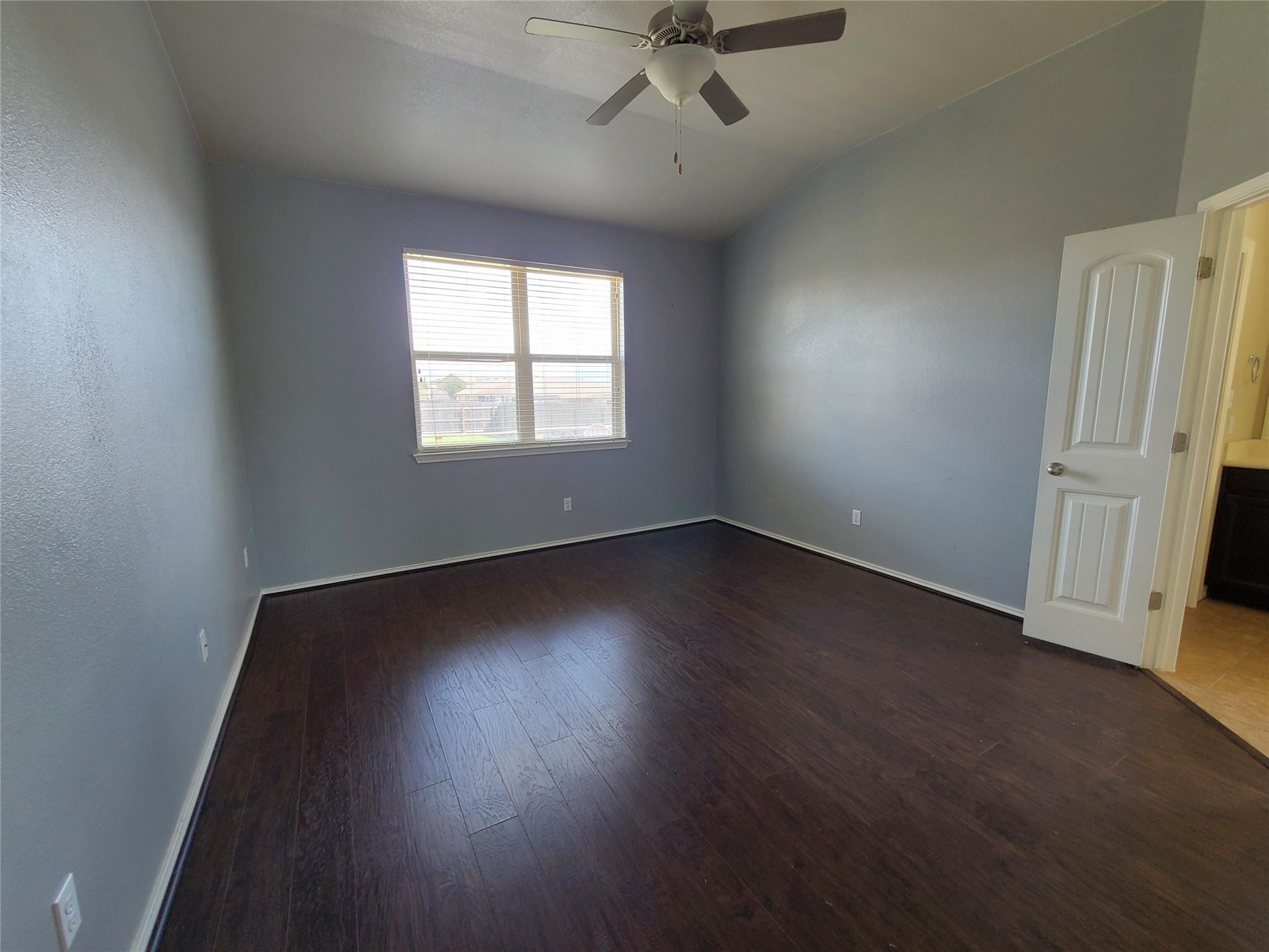 412 Drystone Trl, Liberty Hill, TX 78642