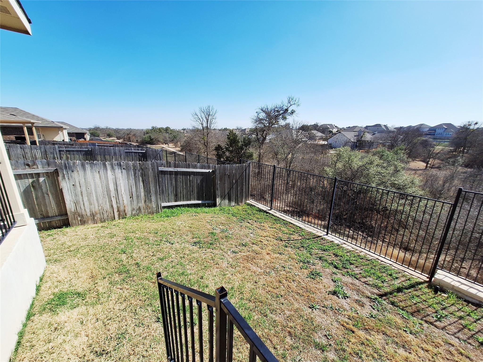 417 Dipprey Ln, Georgetown, TX 78628