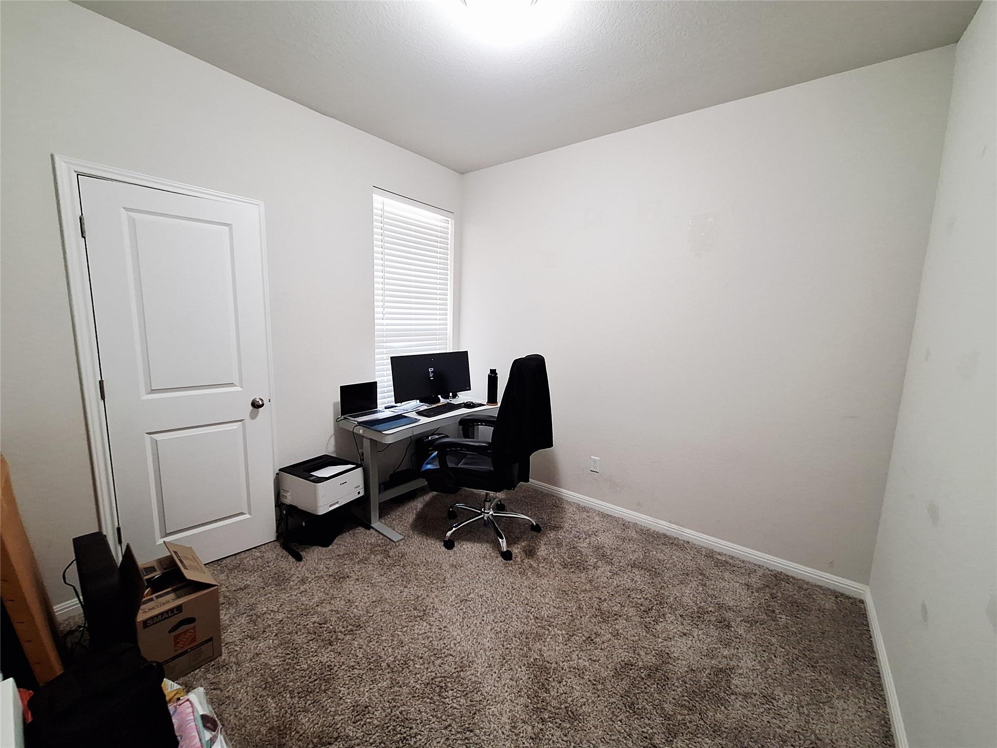 417 Dipprey Ln, Georgetown, TX 78628