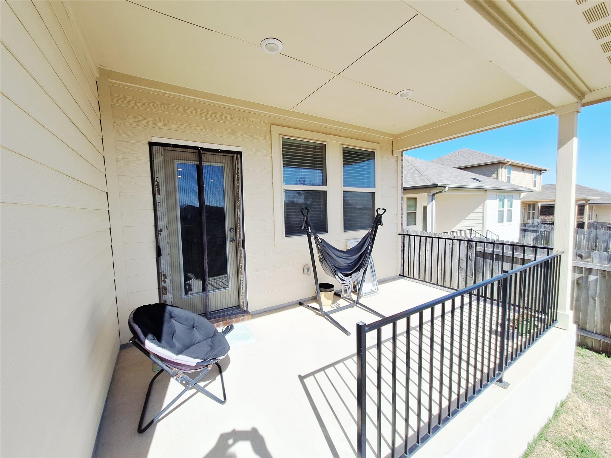 417 Dipprey Ln, Georgetown, TX 78628