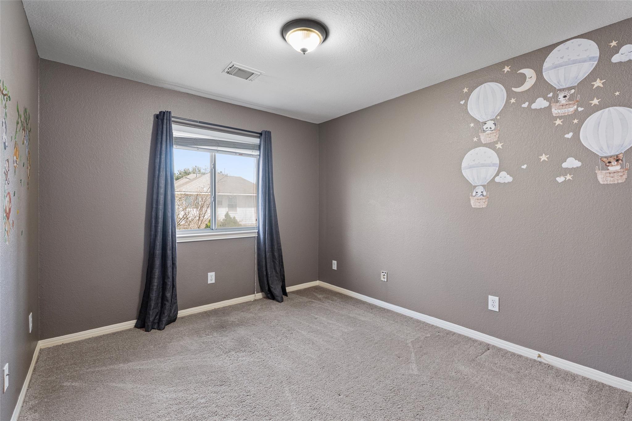 1712 Lynnville Trl, Austin, TX 78727