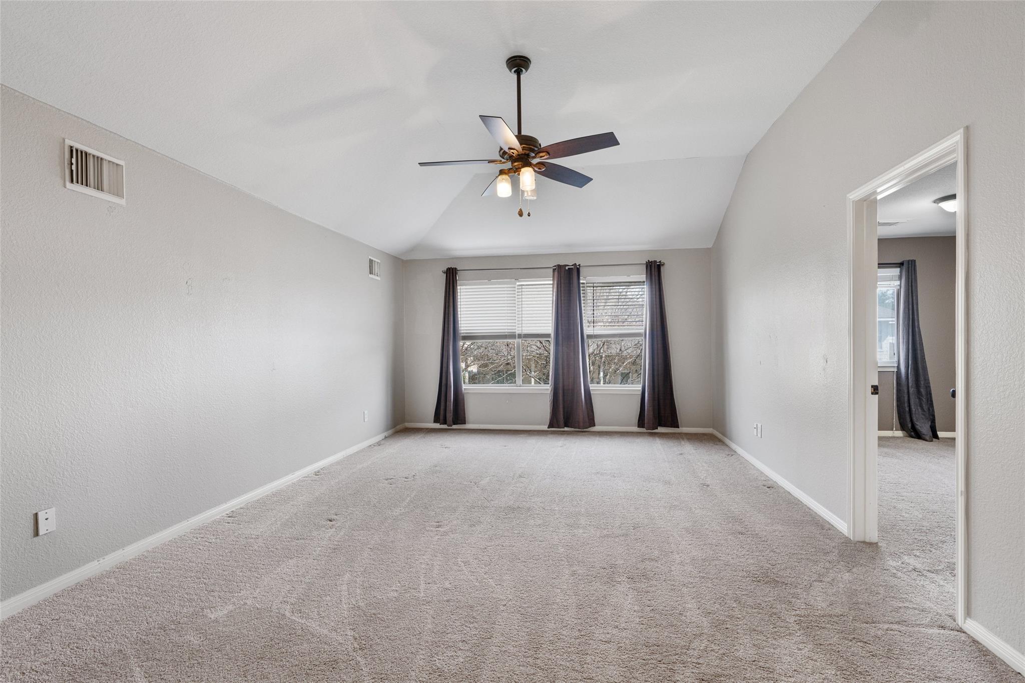 1712 Lynnville Trl, Austin, TX 78727