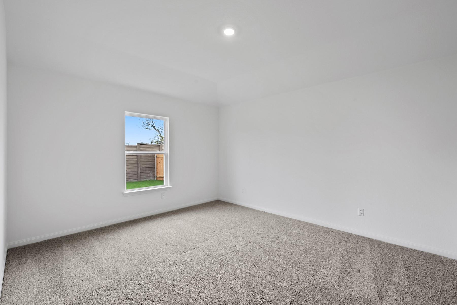 18308 Stellers Sea St, Elgin, TX 78621