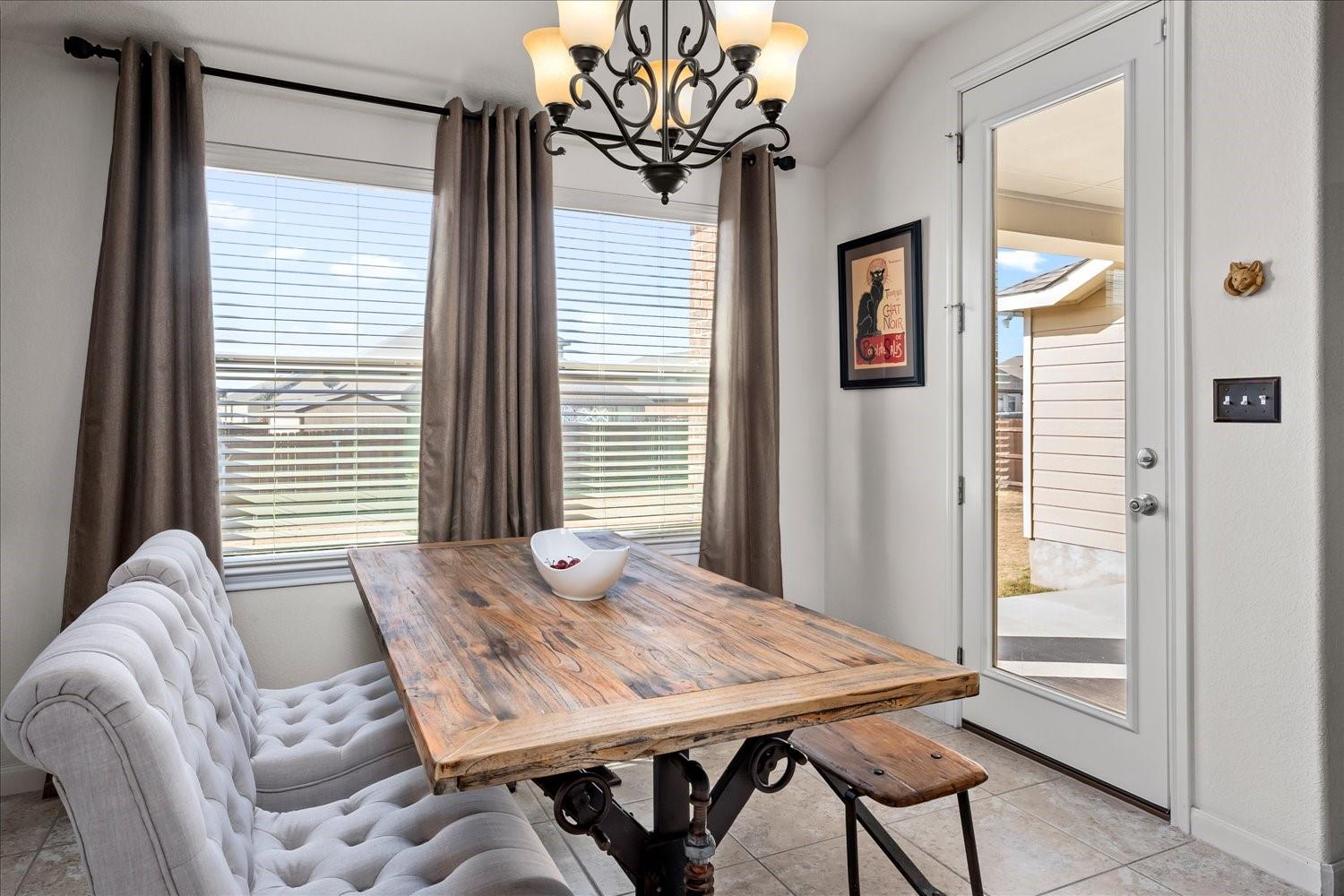 5813 Casstello Dr, Round Rock, TX 78665