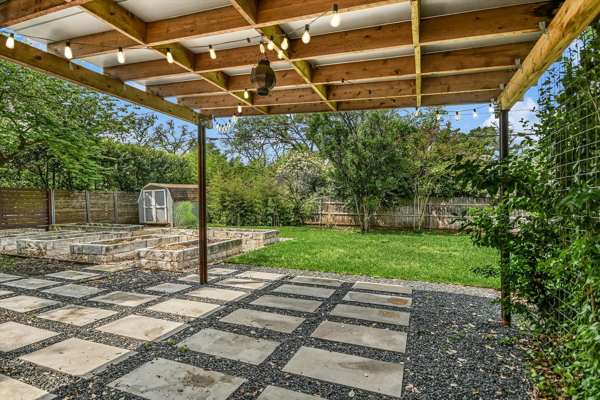 306 Briarwood Trl, Austin, TX 78746