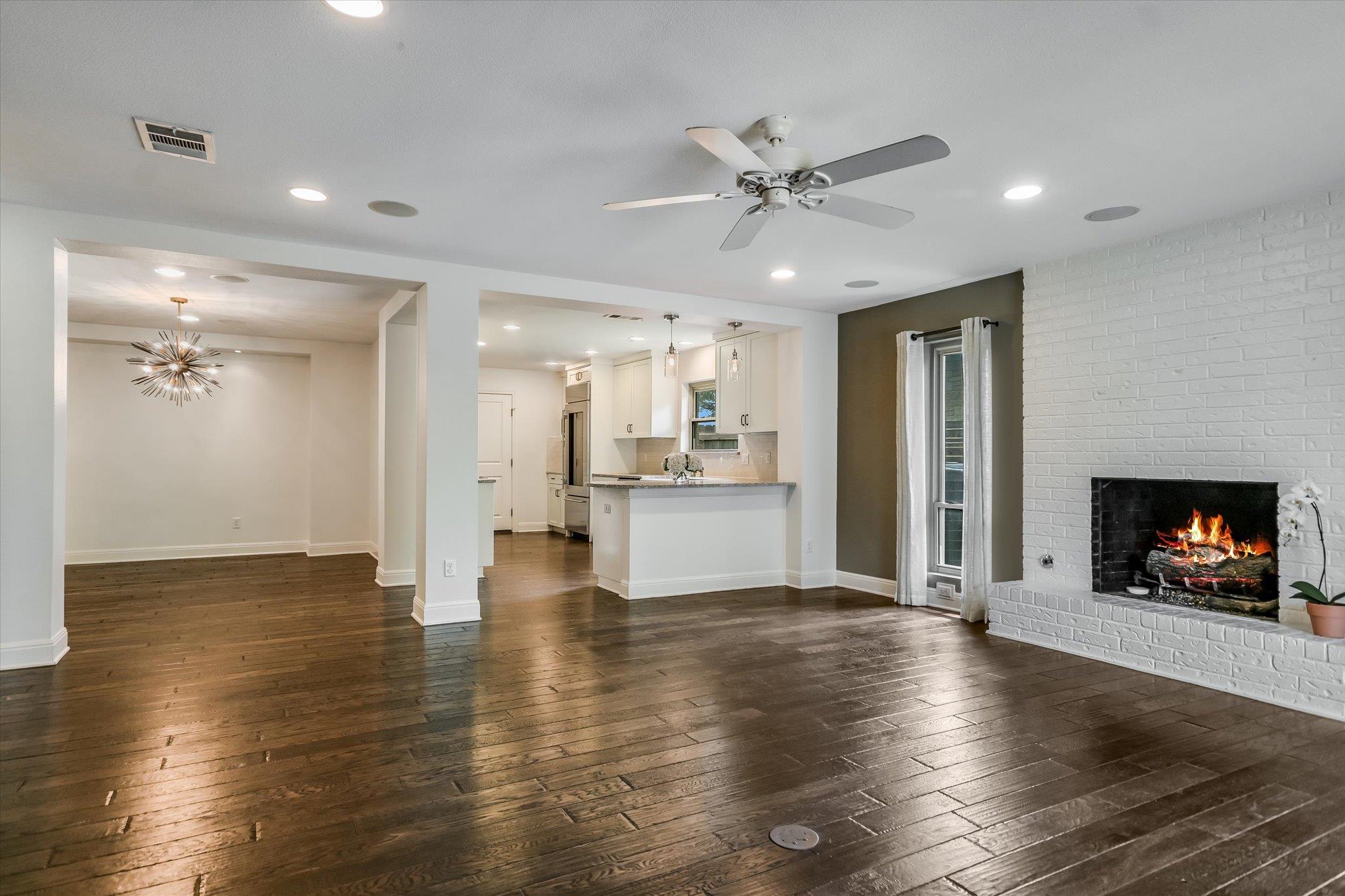 306 Briarwood Trl, Austin, TX 78746
