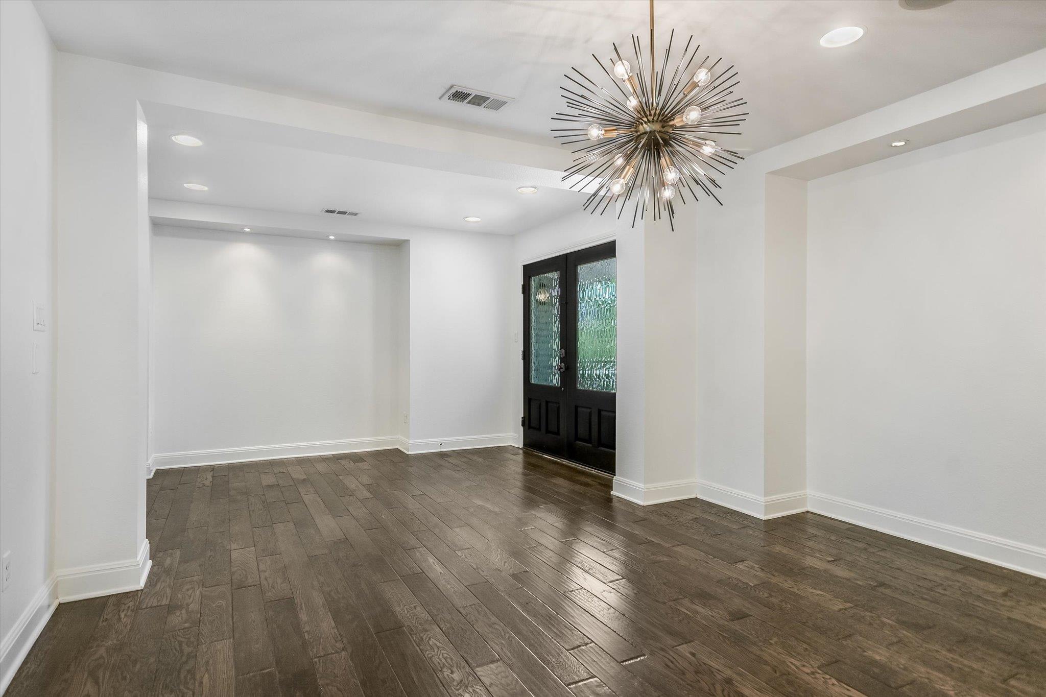 306 Briarwood Trl, Austin, TX 78746