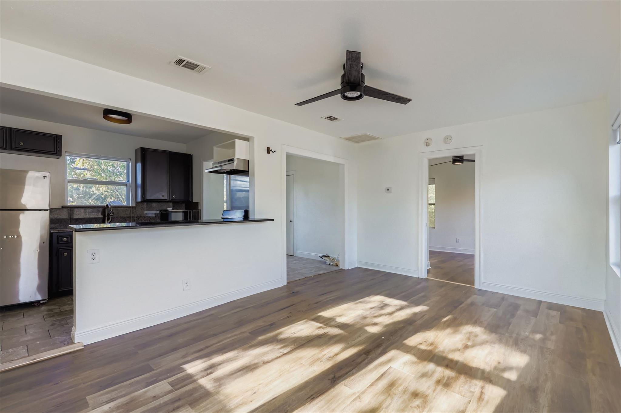 1013 E 3rd St # B, Austin, TX 78702