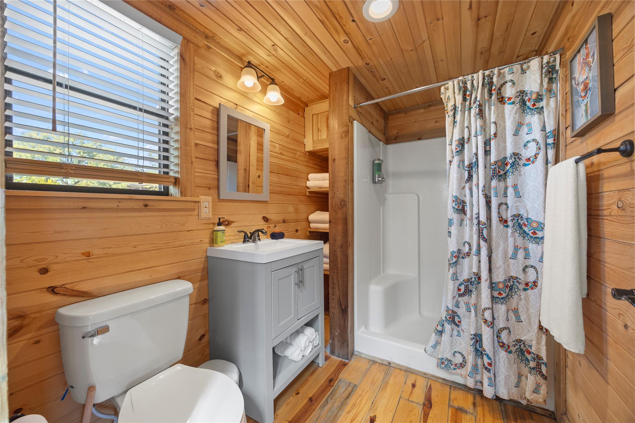 931 Sycamore Creek Dr, Dripping Springs, TX 78620