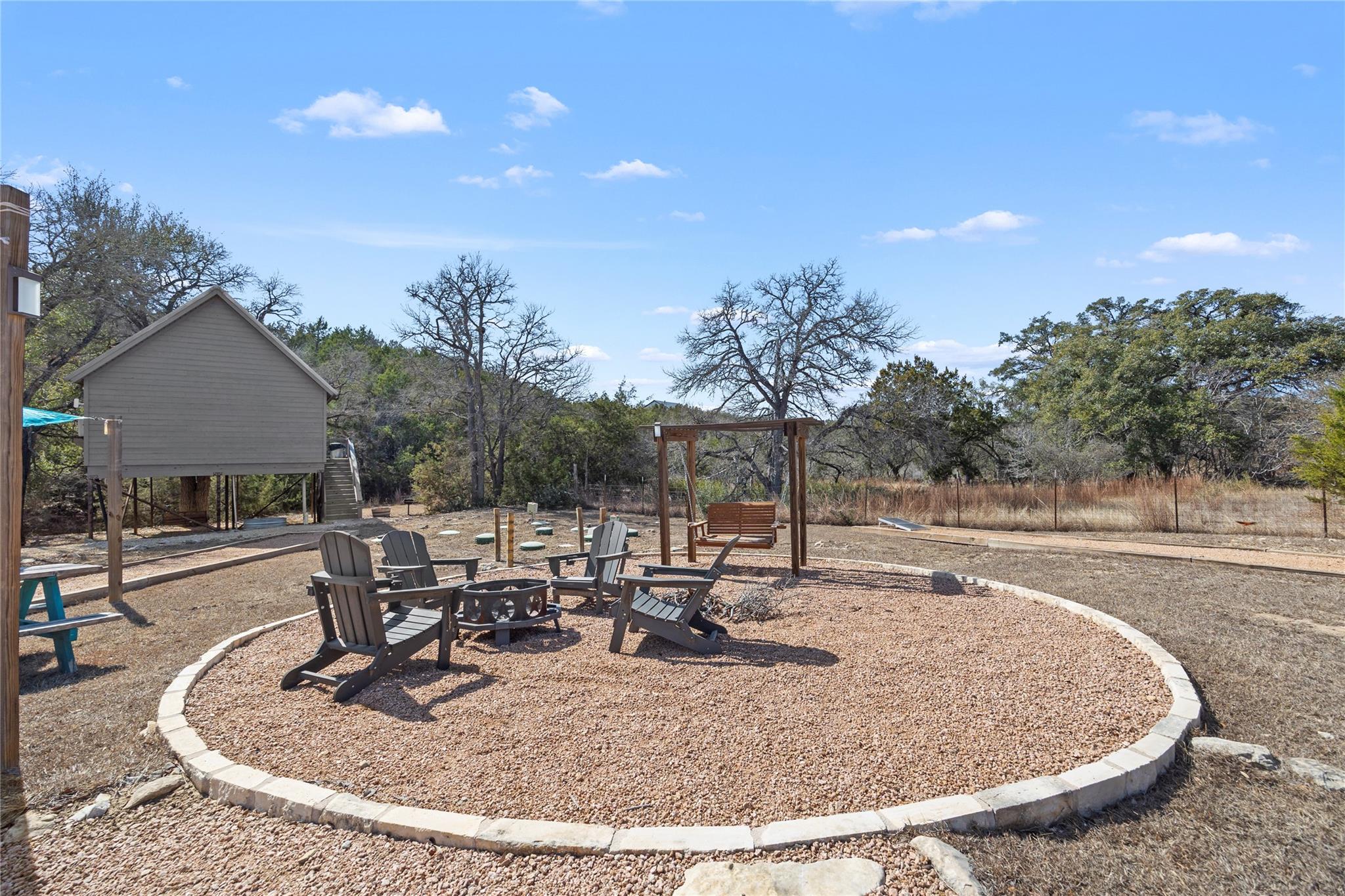 931 Sycamore Creek Dr, Dripping Springs, TX 78620