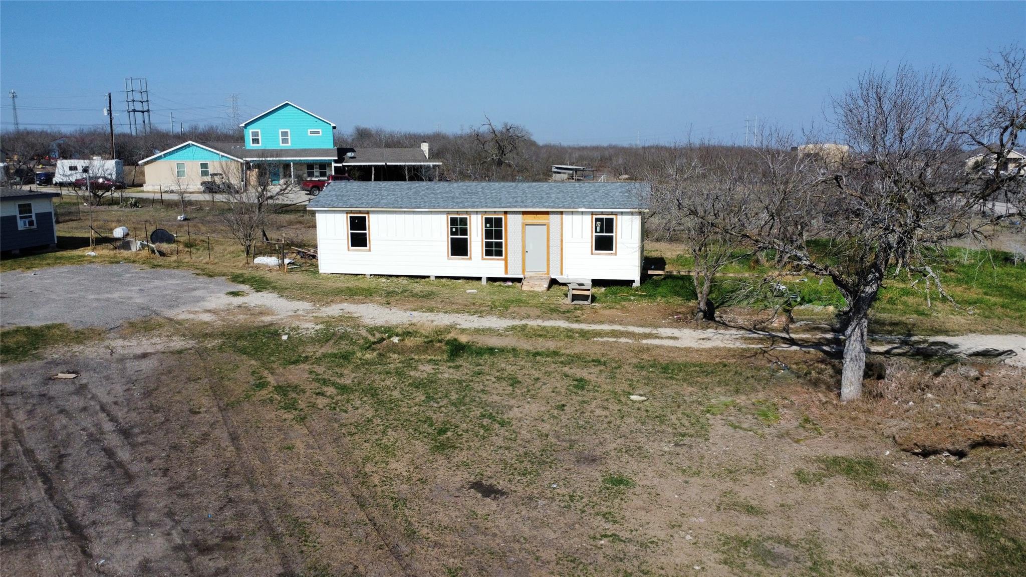 3130 Homannville Trl, Lockhart, TX 78644