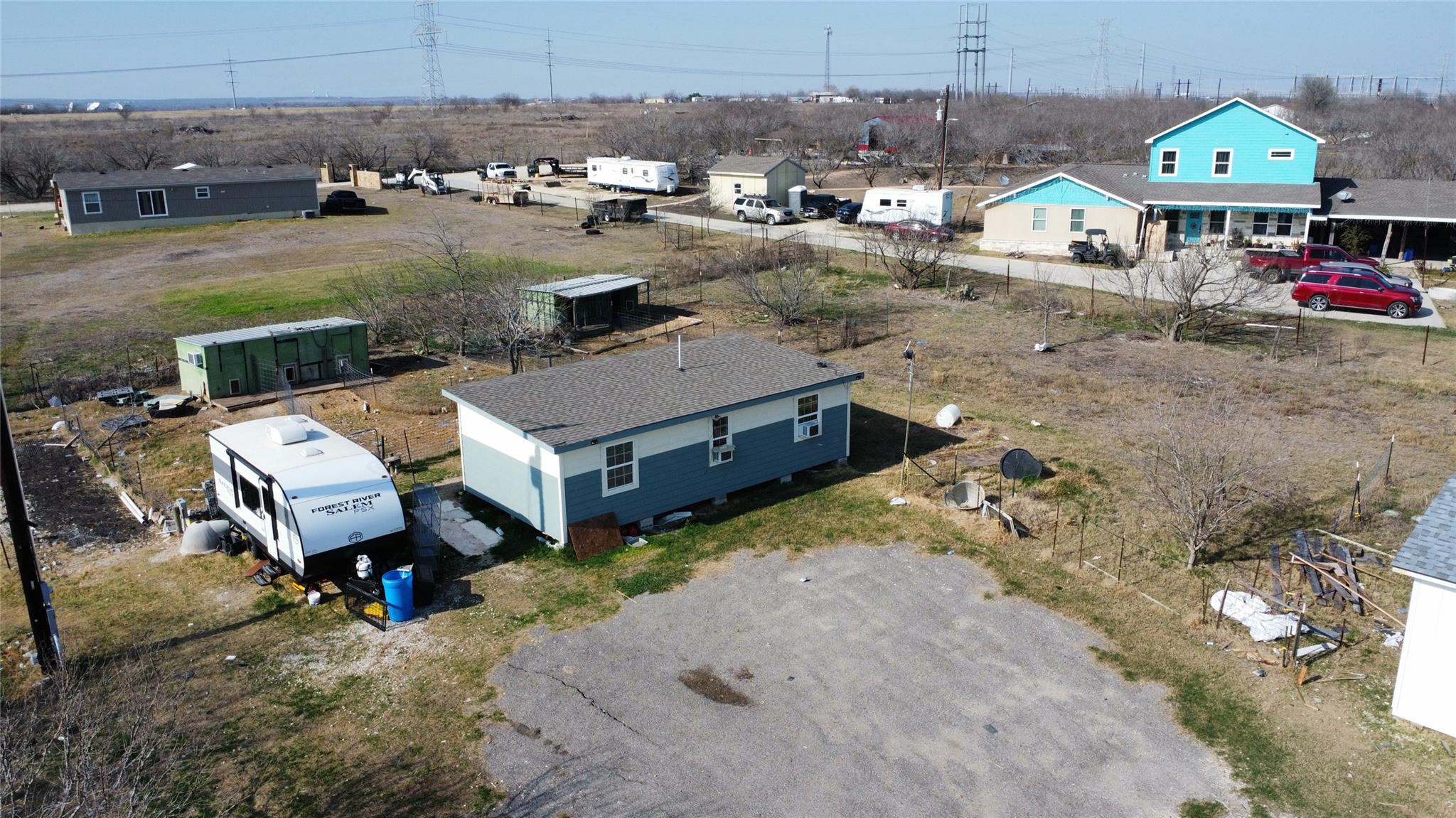 3130 Homannville Trl, Lockhart, TX 78644