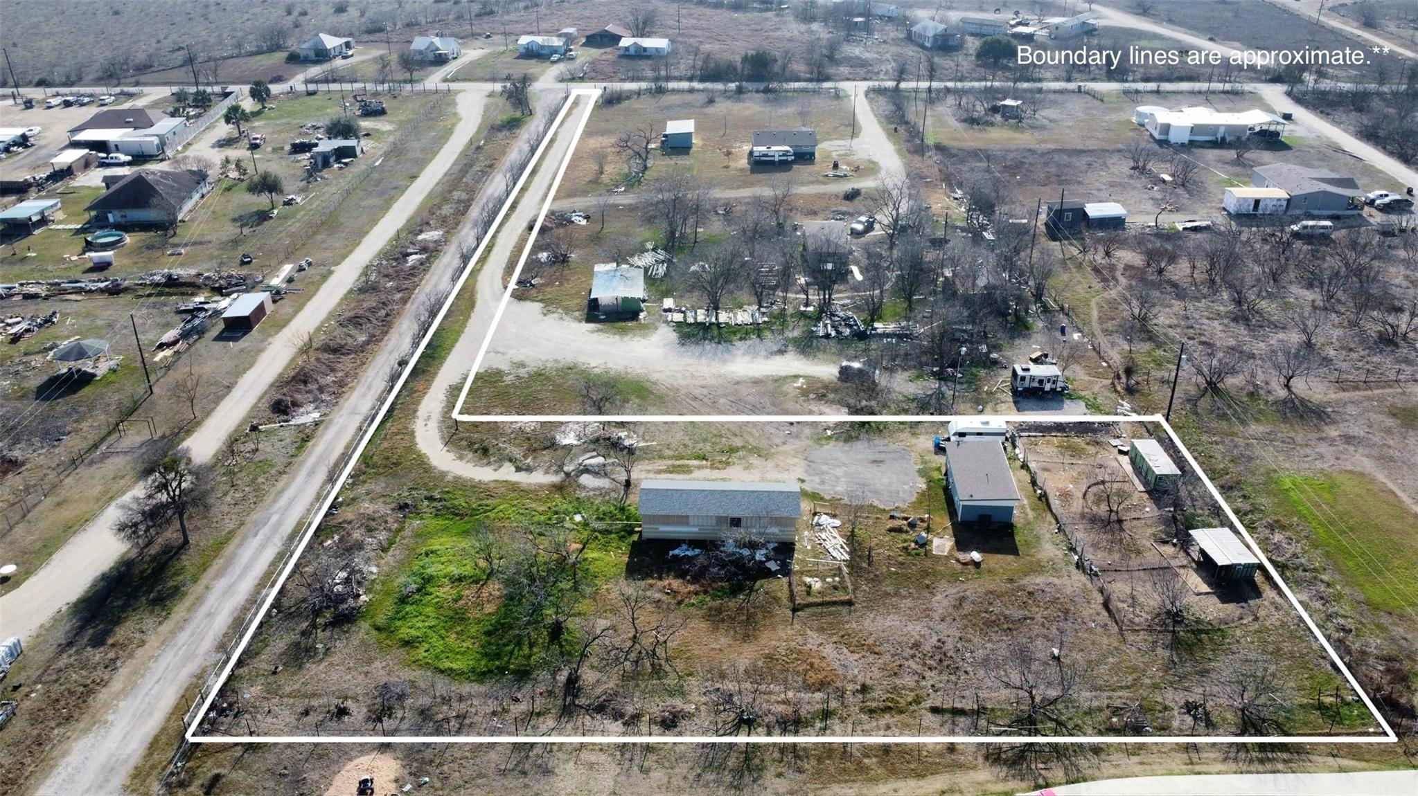 3130 Homannville Trl, Lockhart, TX 78644