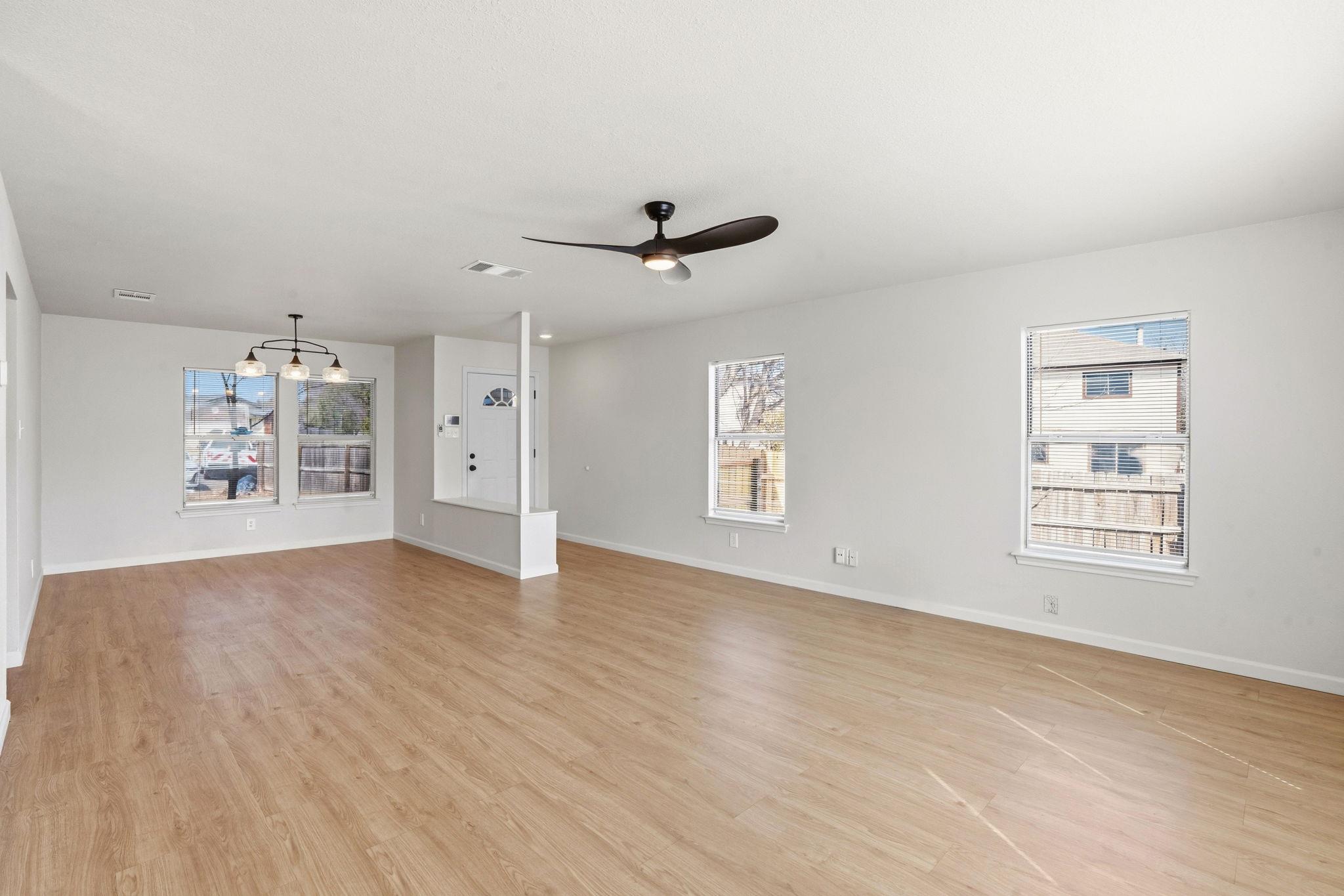 8006 Coco Meadow Dr, Converse, TX 78109