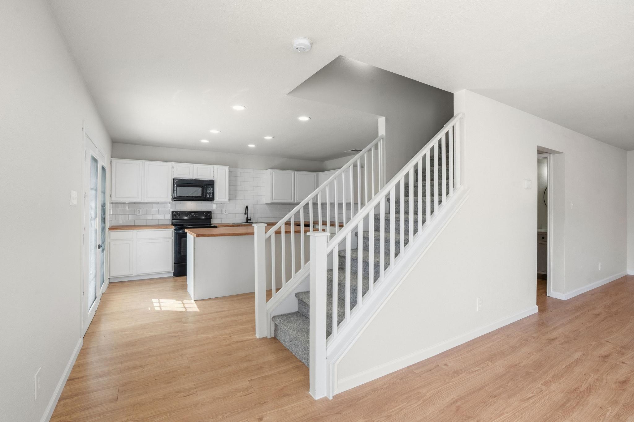 8006 Coco Meadow Dr, Converse, TX 78109