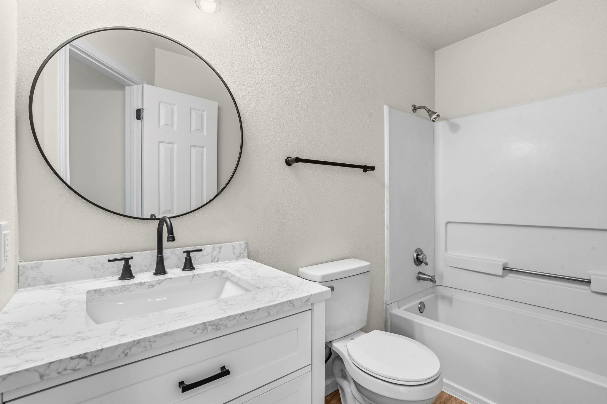 8006 Coco Meadow Dr, Converse, TX 78109