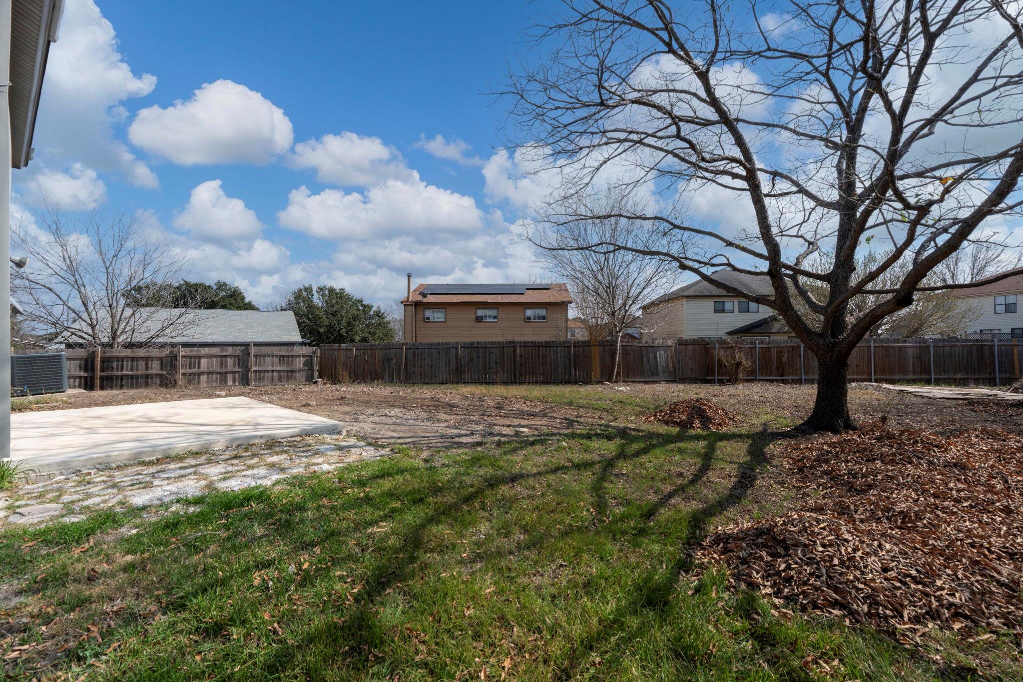 8006 Coco Meadow Dr, Converse, TX 78109