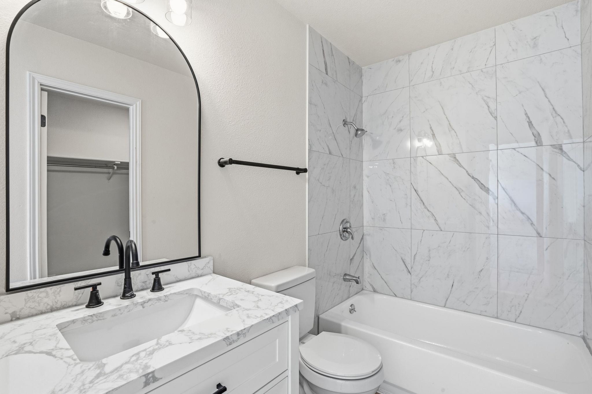 8006 Coco Meadow Dr, Converse, TX 78109