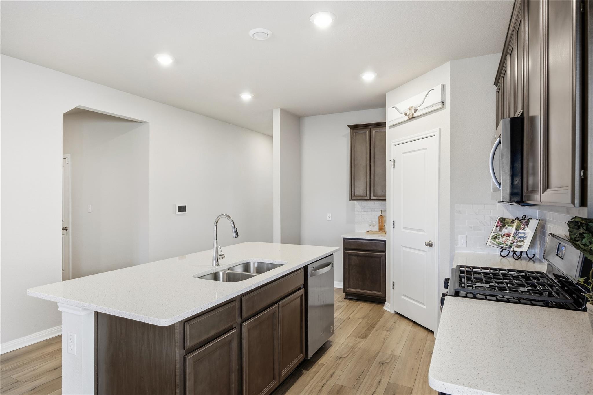 108 Hannah Trl, Georgetown, TX 78628