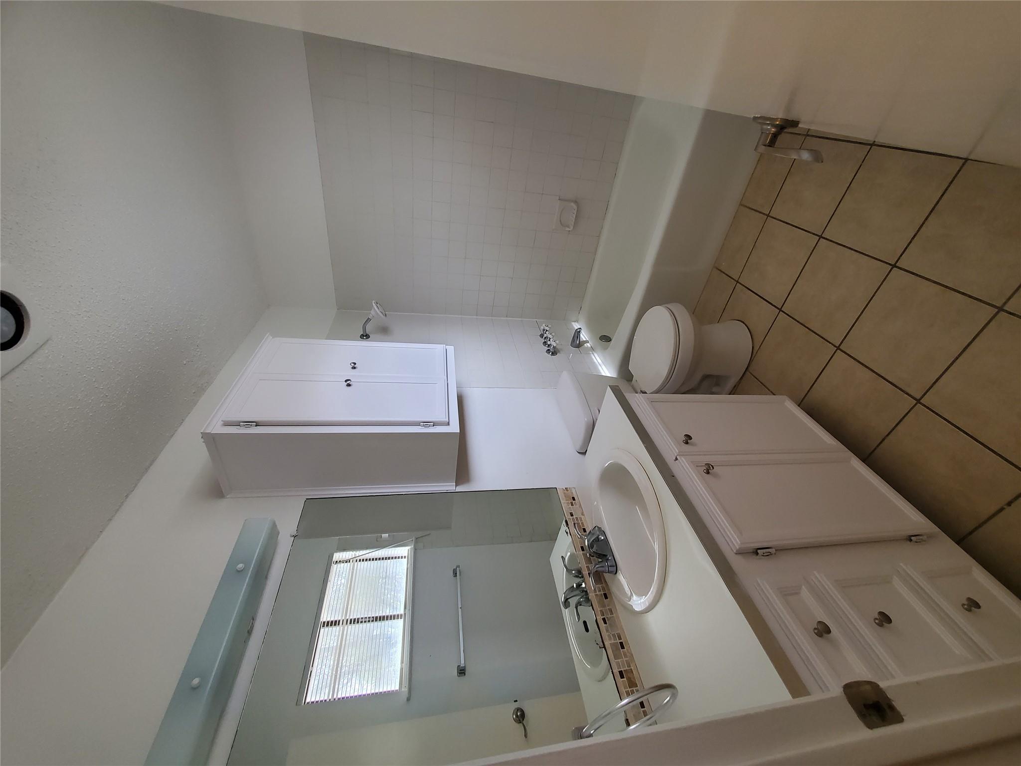 907 Fairway Green Cv, Round Rock, TX 78664