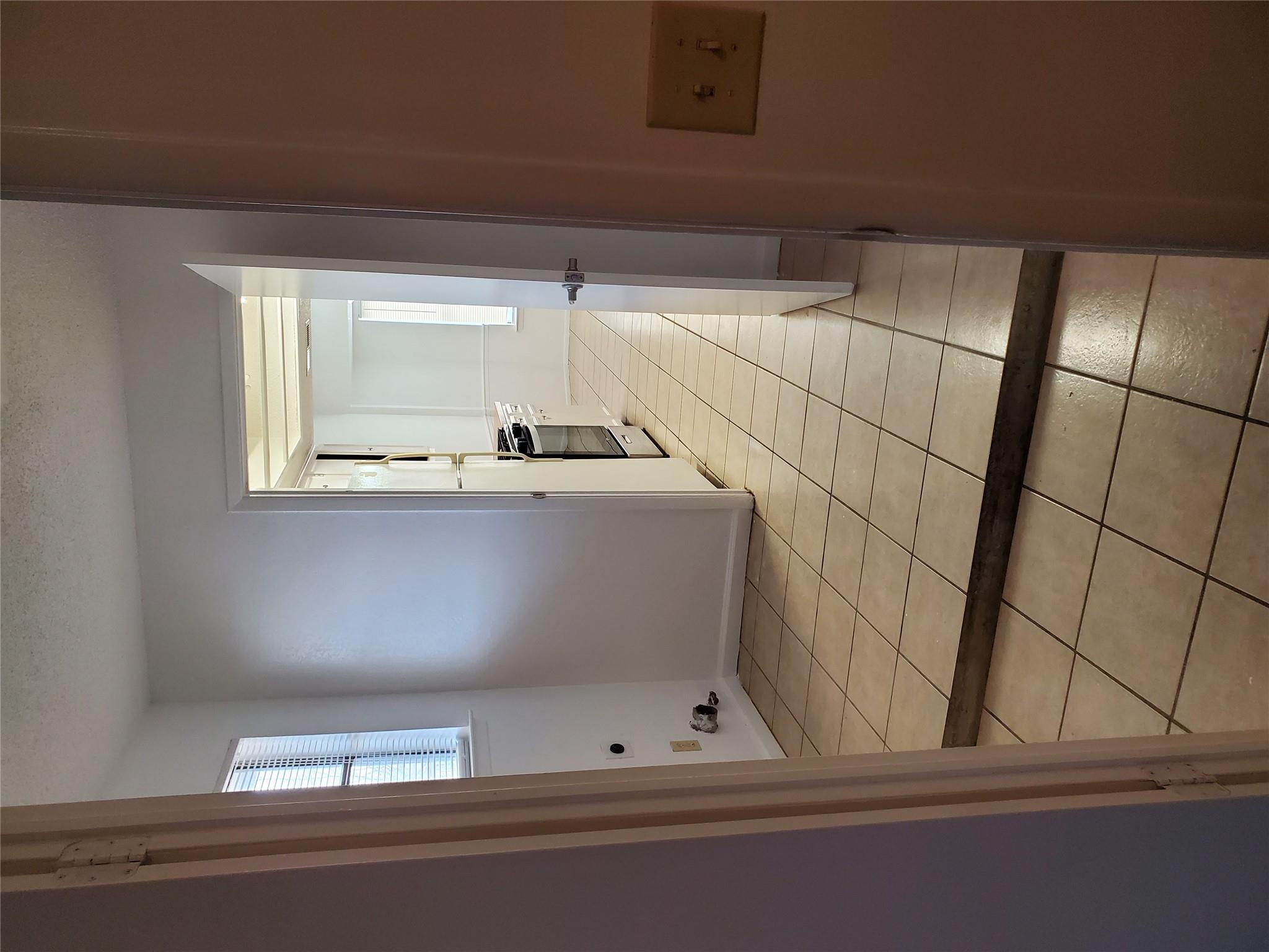 907 Fairway Green Cv, Round Rock, TX 78664