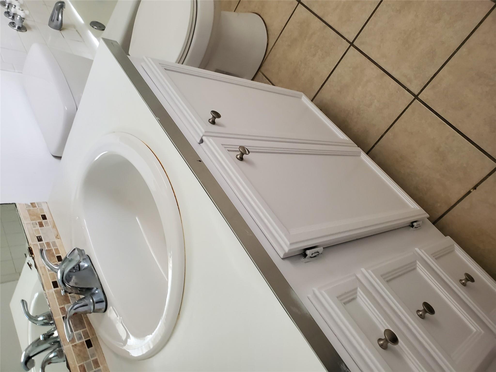 907 Fairway Green Cv, Round Rock, TX 78664