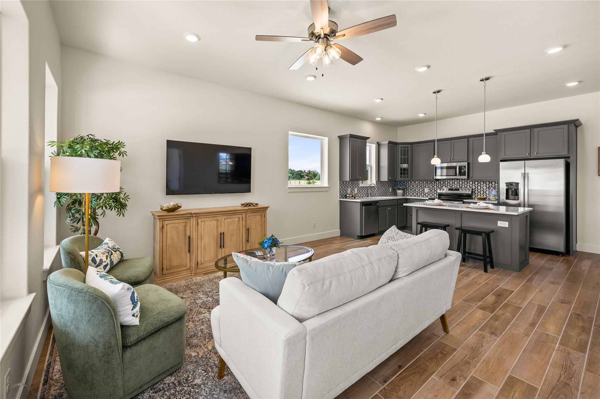 802 Creek St # 100, Fredericksburg, TX 78624