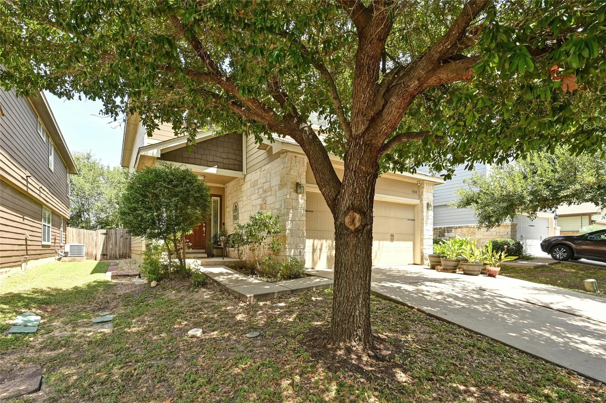 1500 Huckleberry Ln, Austin, TX 78748