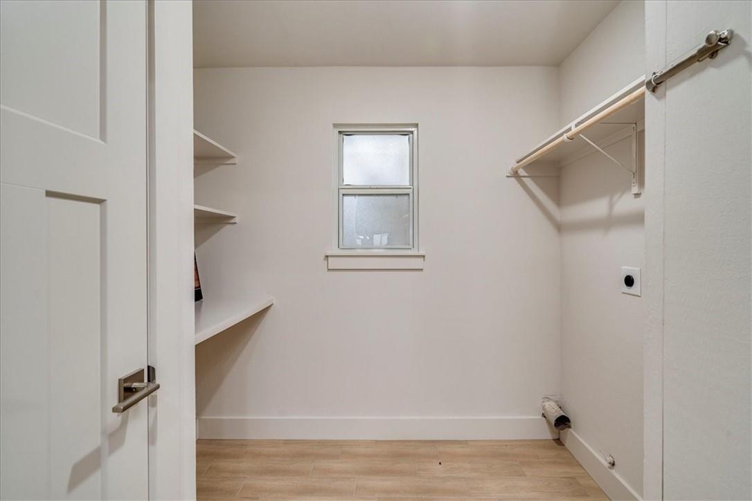 11207 Sage Hollow Dr, Austin, TX 78758