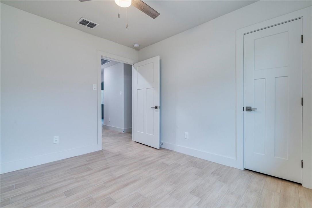 11207 Sage Hollow Dr, Austin, TX 78758