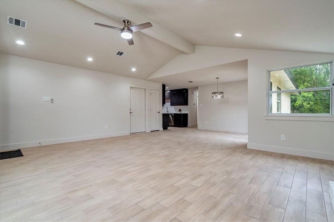 11207 Sage Hollow Dr, Austin, TX 78758