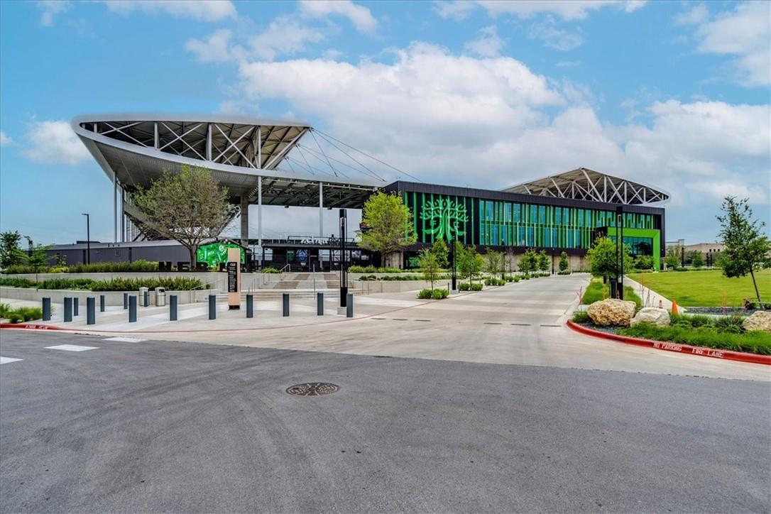 11207 Sage Hollow Dr, Austin, TX 78758