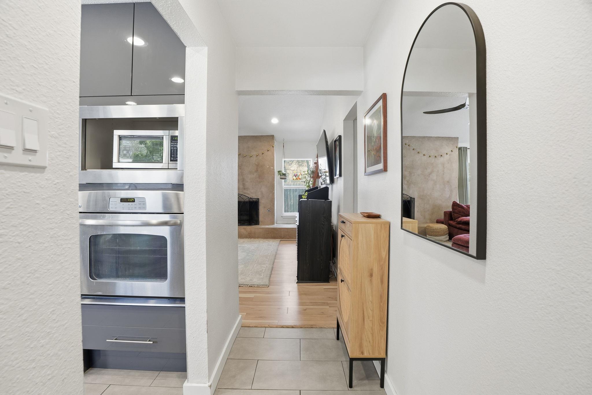 10305 Golden Quail Dr, Austin, TX 78758