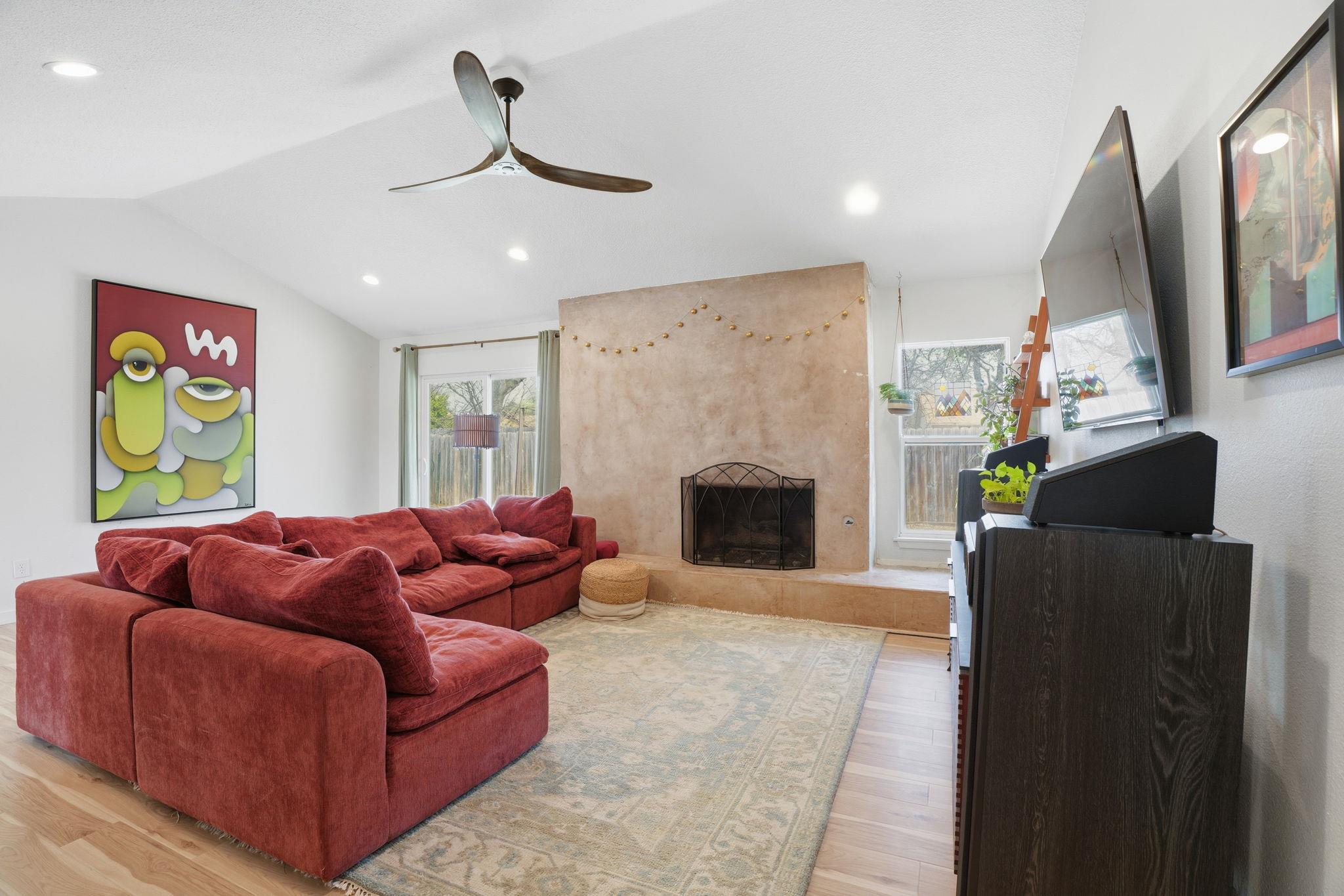 10305 Golden Quail Dr, Austin, TX 78758