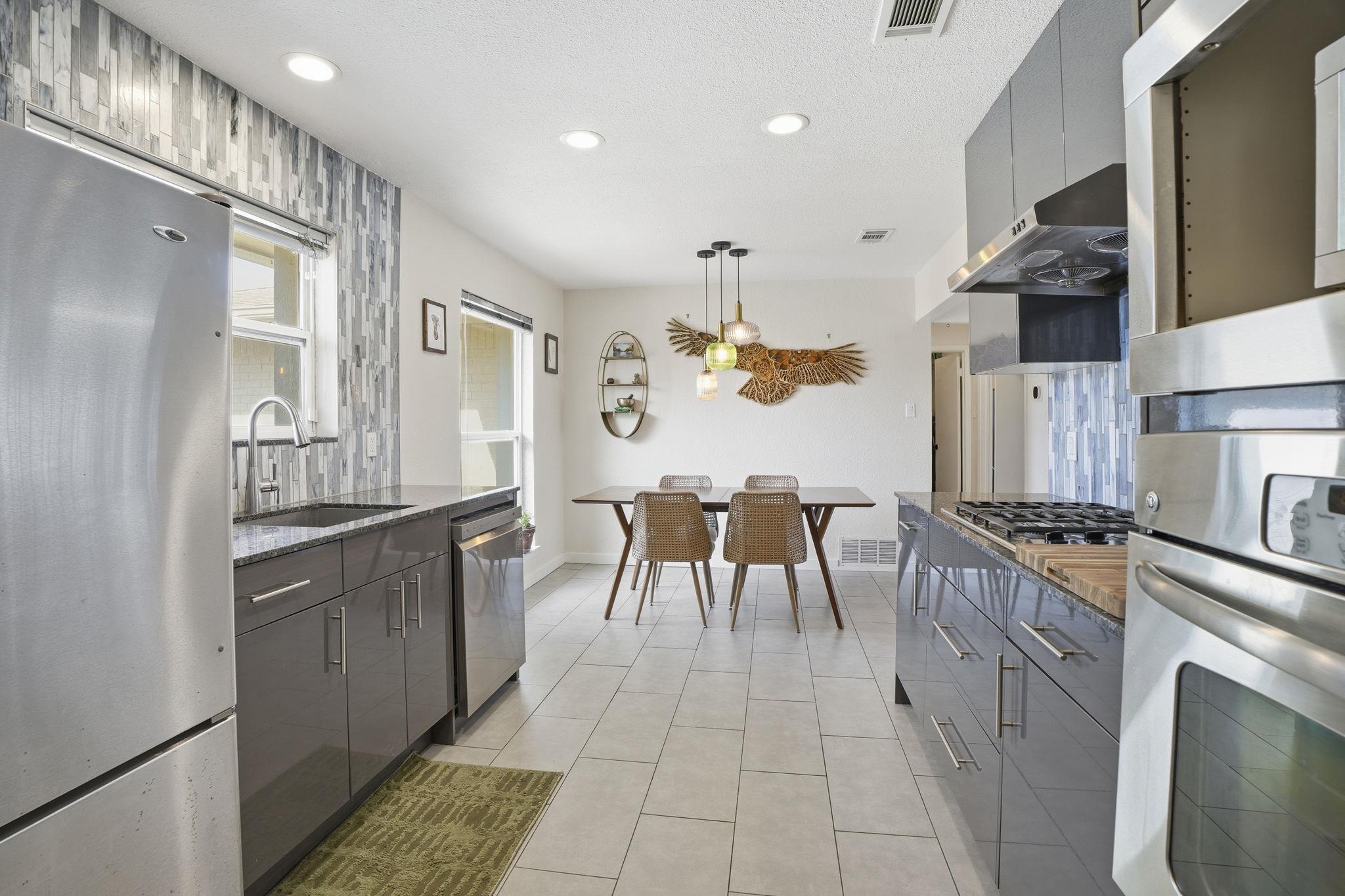 10305 Golden Quail Dr, Austin, TX 78758