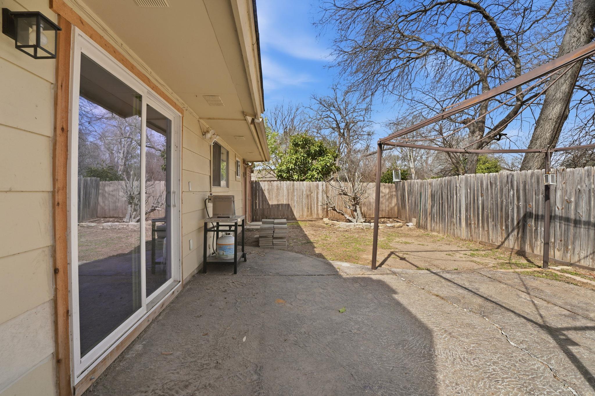 10305 Golden Quail Dr, Austin, TX 78758