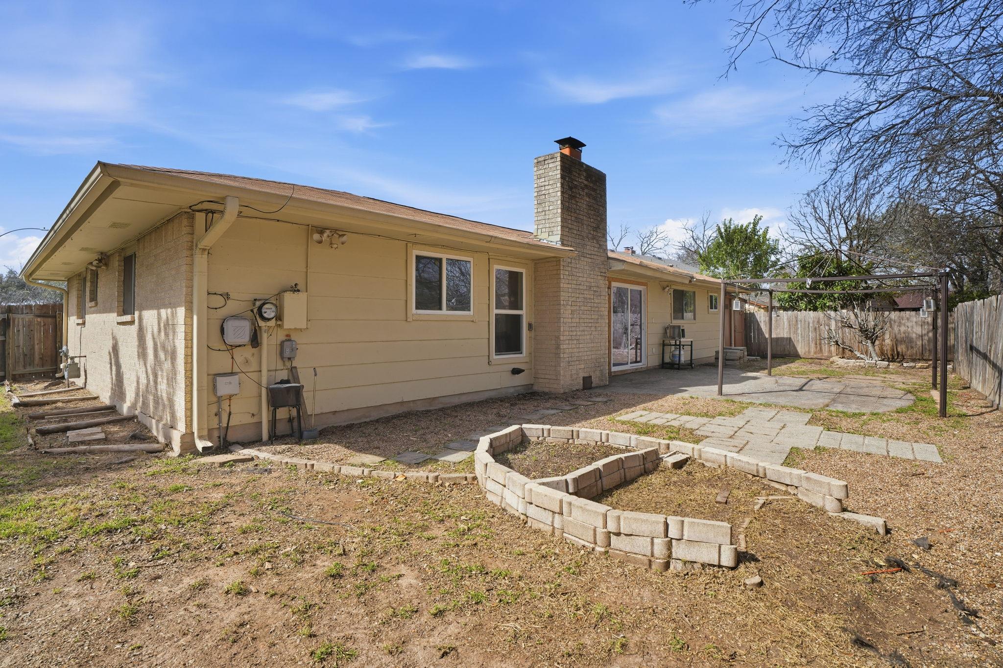 10305 Golden Quail Dr, Austin, TX 78758