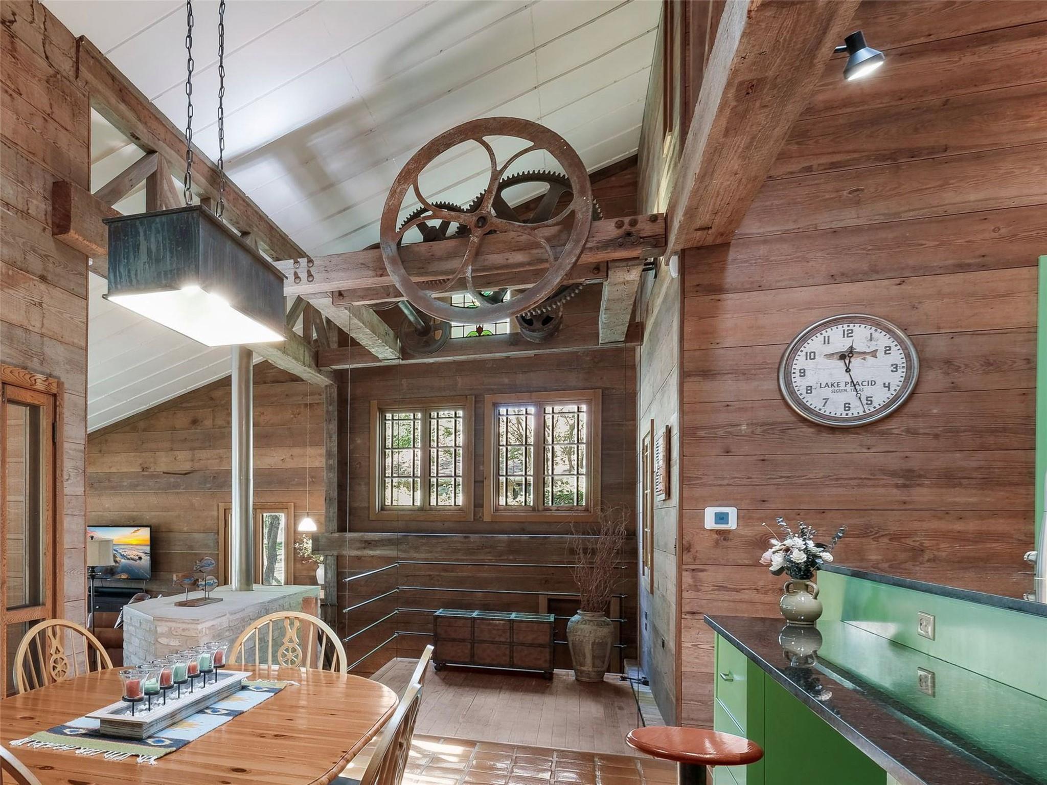 200 Turtle Ln, Seguin, TX 78155