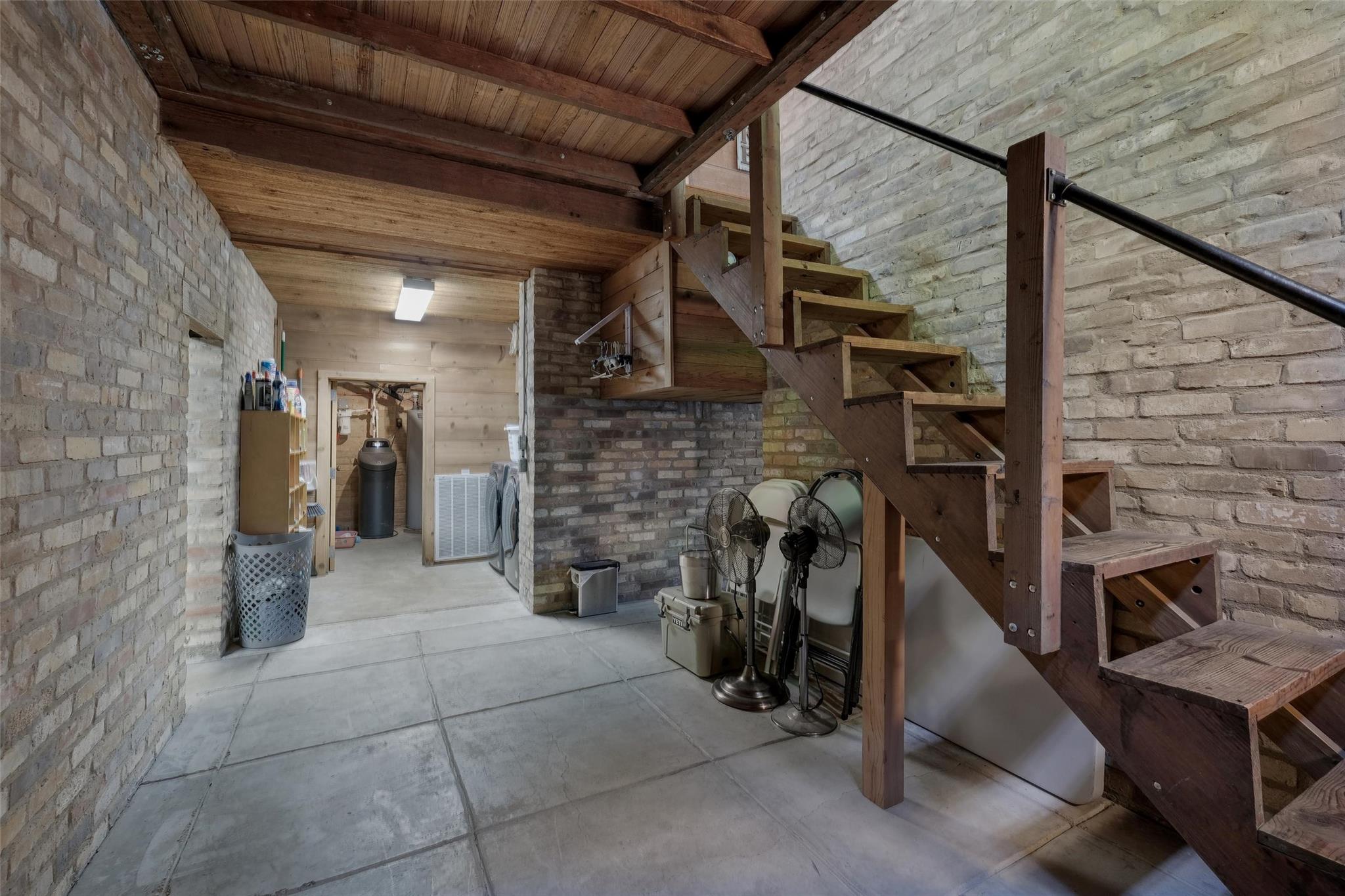 200 Turtle Ln, Seguin, TX 78155