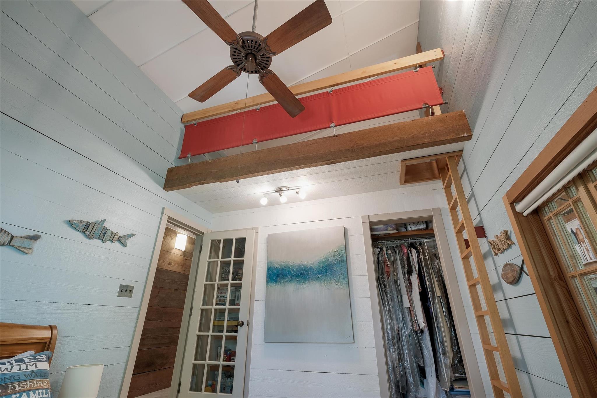 200 Turtle Ln, Seguin, TX 78155