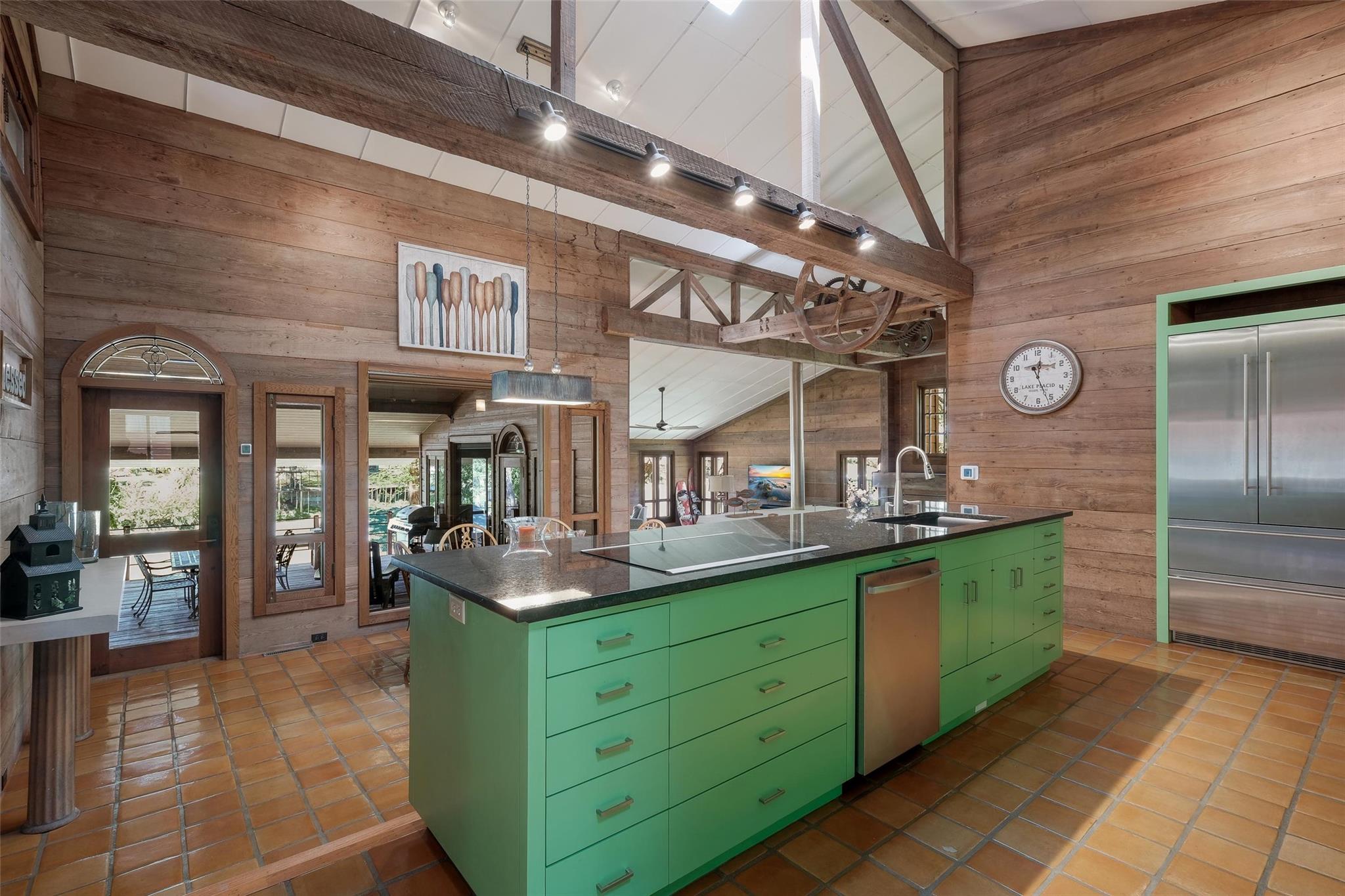 200 Turtle Ln, Seguin, TX 78155