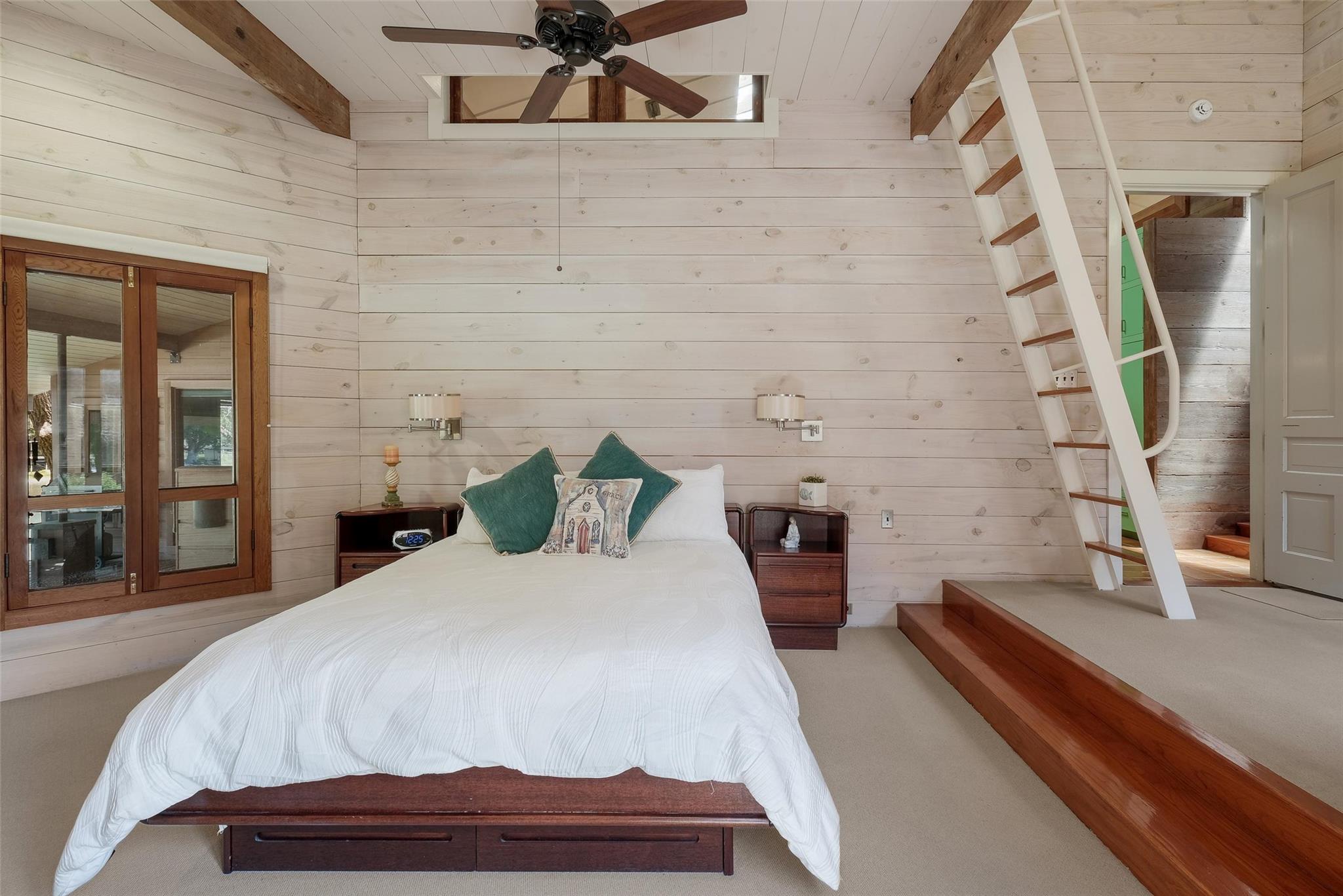 200 Turtle Ln, Seguin, TX 78155