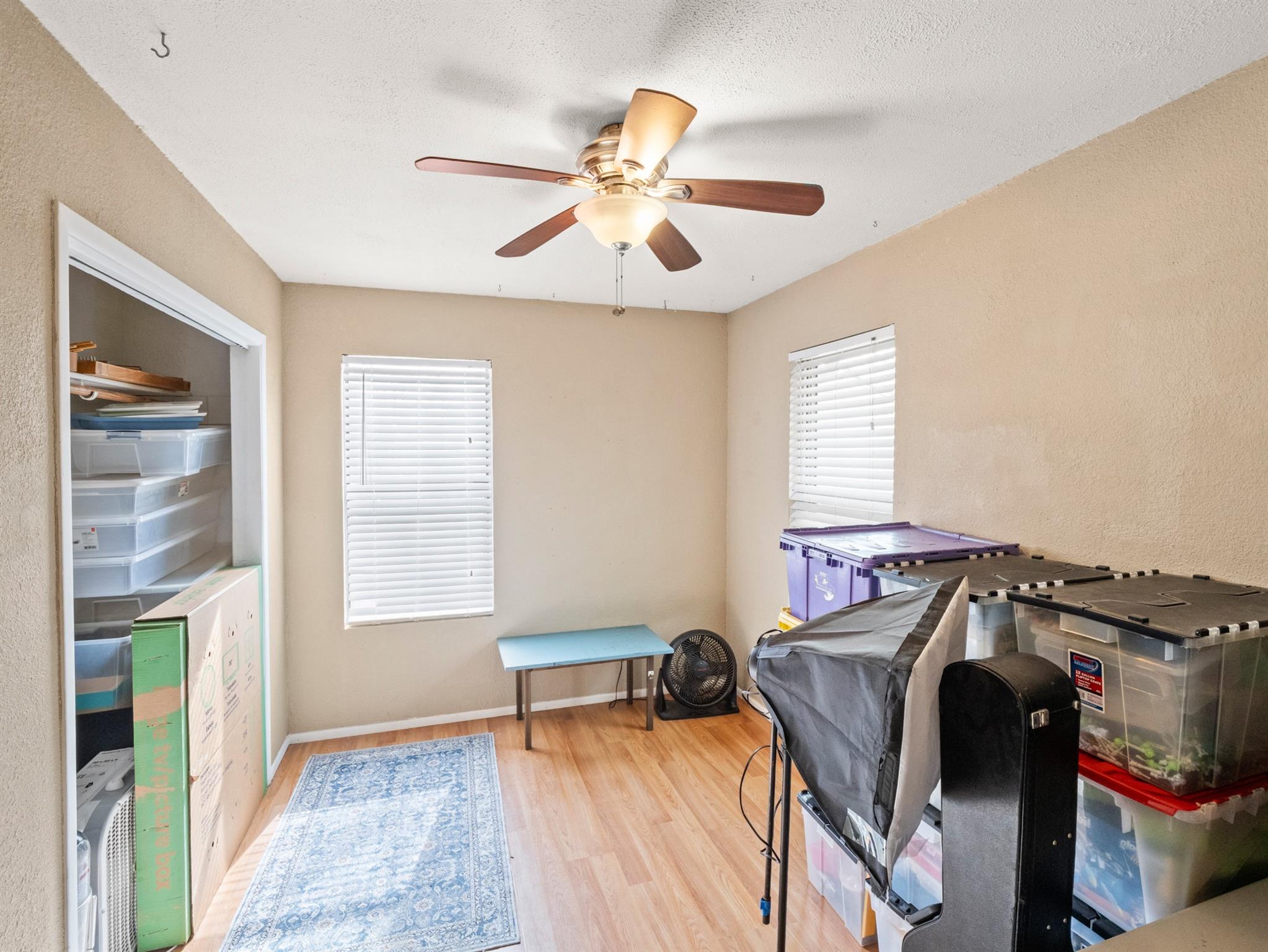 1011 Chesapeake Dr, Austin, TX 78758