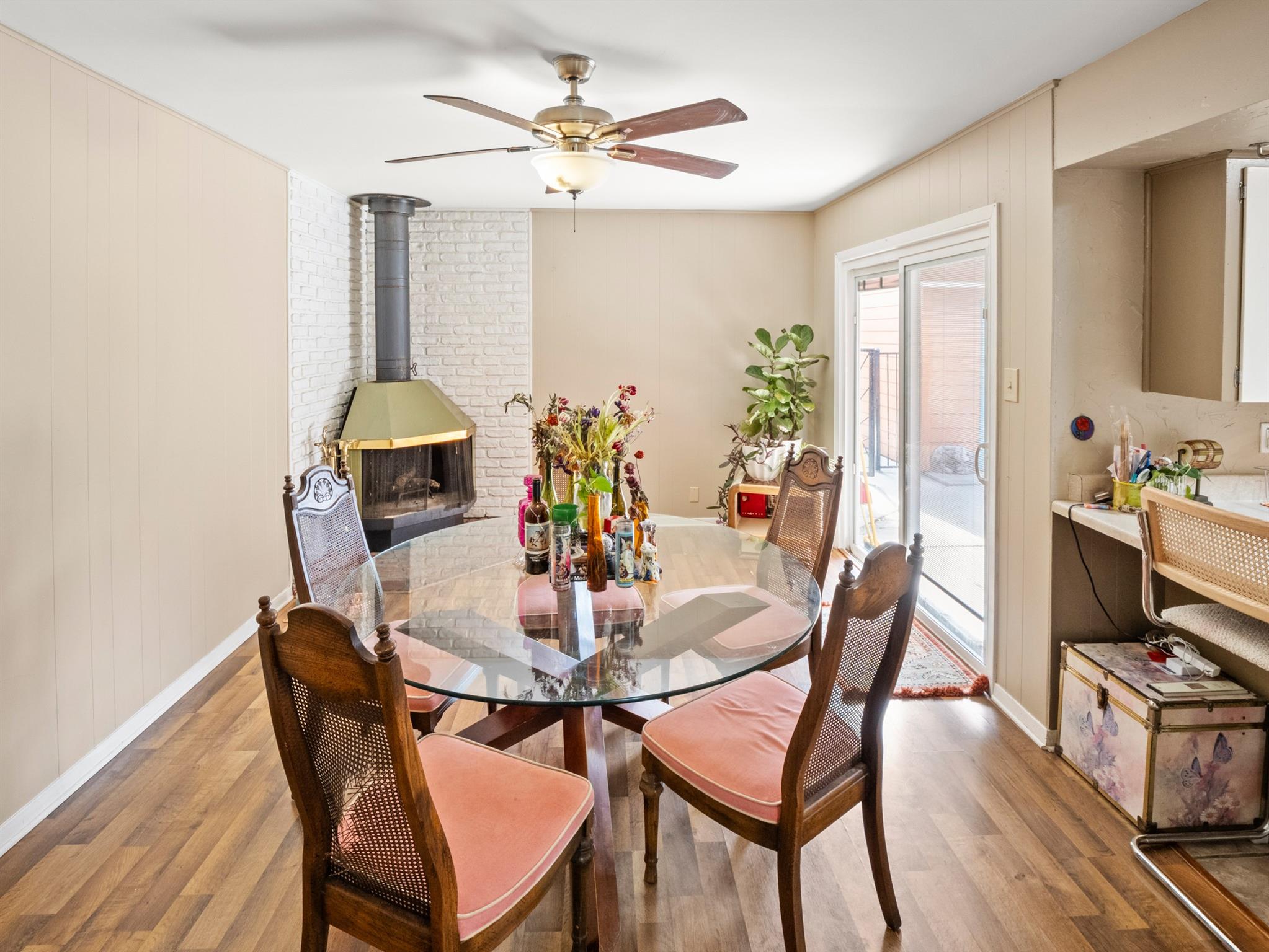 1011 Chesapeake Dr, Austin, TX 78758