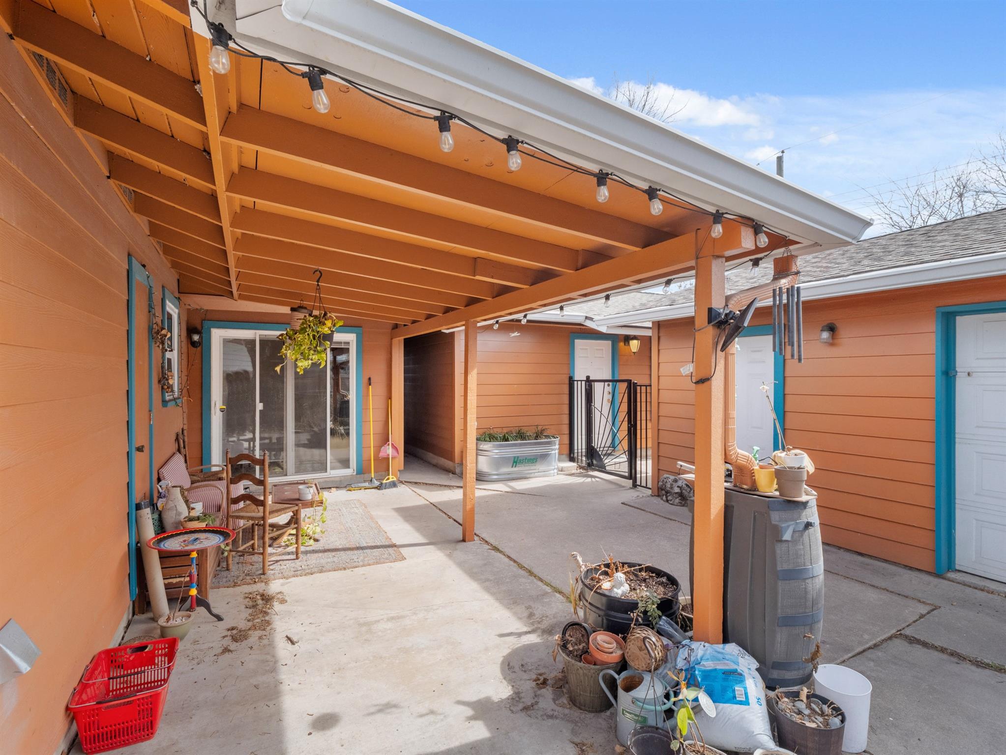 1011 Chesapeake Dr, Austin, TX 78758