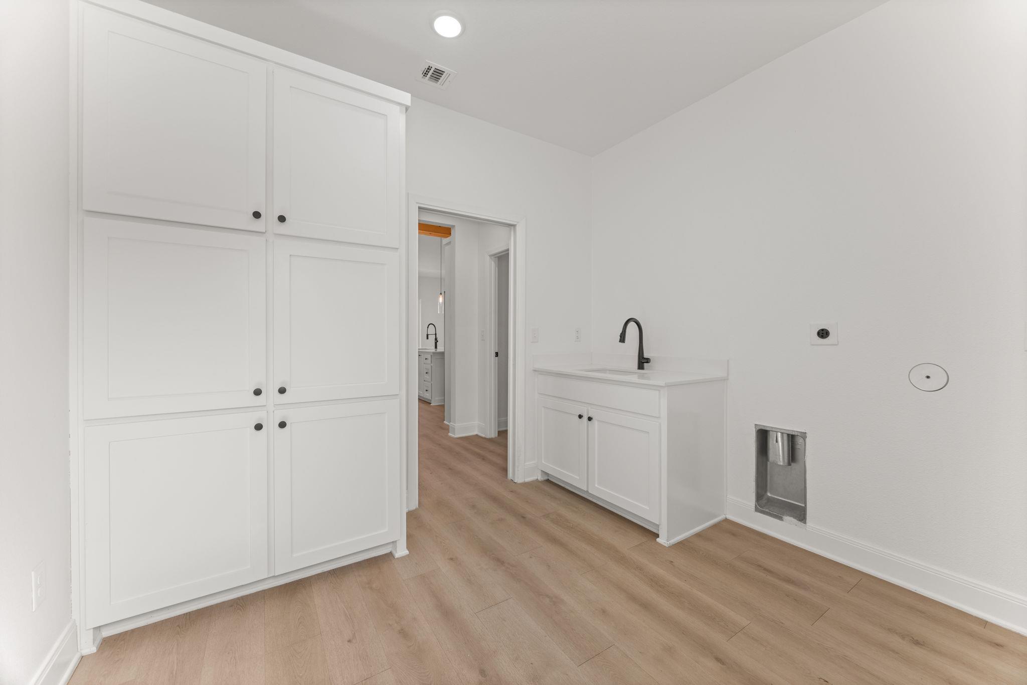 15920 Salado Dr, Temple, TX 76502